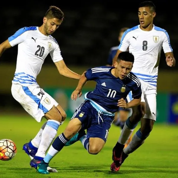 Argentina perdió ante Uruguay en el comienzo del Hexagonal final del Sudamericano