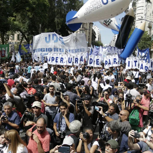 Conflicto docente: gremios reconocen “avances” pero el paro continuará
