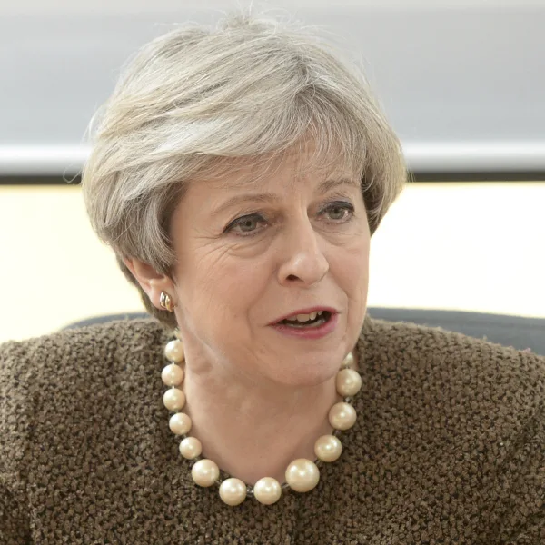 Theresa May calificó el ataque como "repulsivo y depravado"