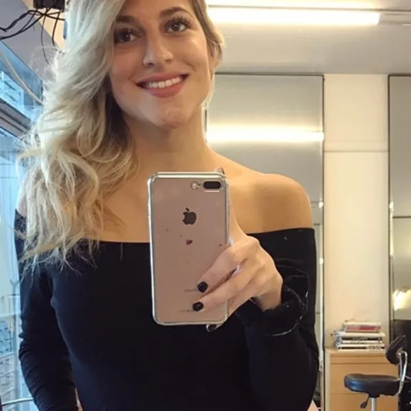 Marian Farjat subió una foto en bikini y sus seguidores la atacaron duramente