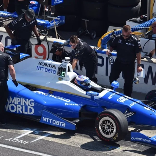 El impactante accidente en el Indy 500 que terminó en milagro