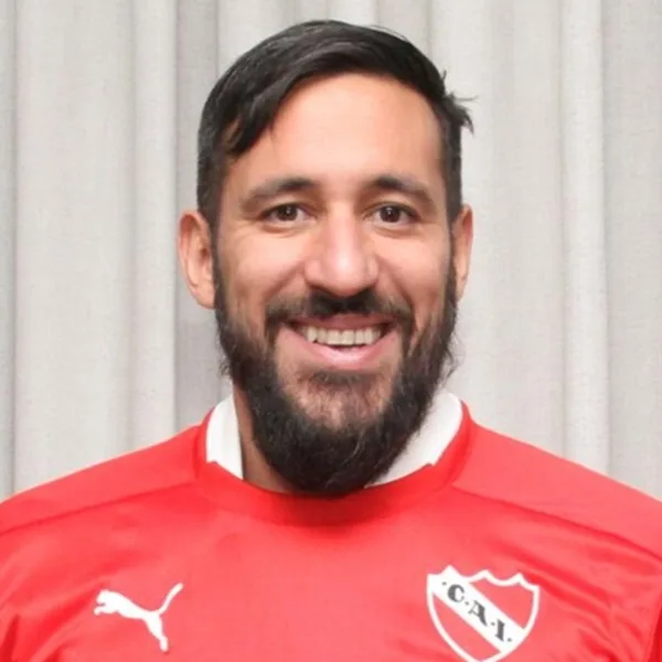 Puso el gancho: Jonás Gutiérrez es nuevo jugador de Independiente