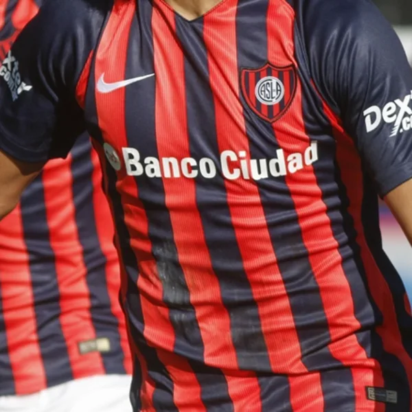 Eduardo Vargas, el delantero que busca San Lorenzo