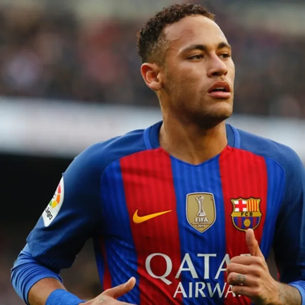 ¿Le soltaron la mano? Durísimos carteles de los hinchas del Barcelona contra Neymar