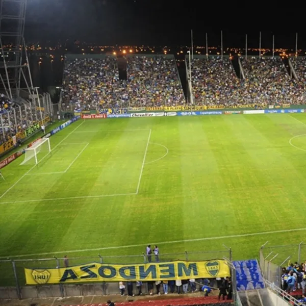 Un poco caro: hasta $1800 para ver el amistoso entre Boca y Banfield en Salta