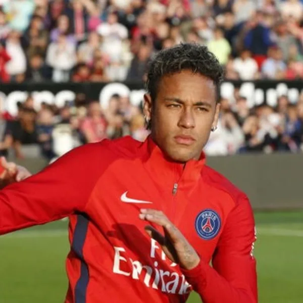 Desopilante: "Julio Iglesias" le pide a Neymar que vuelva al Barcelona