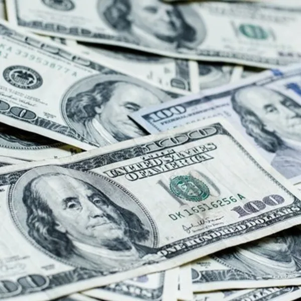El dólar cerró el 2017 por debajo de los $19