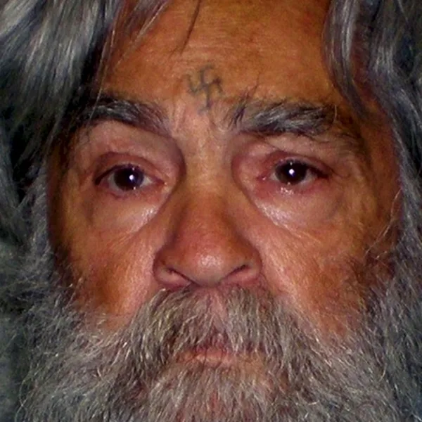 Murió Charles Manson, el asesino más famoso del mundo