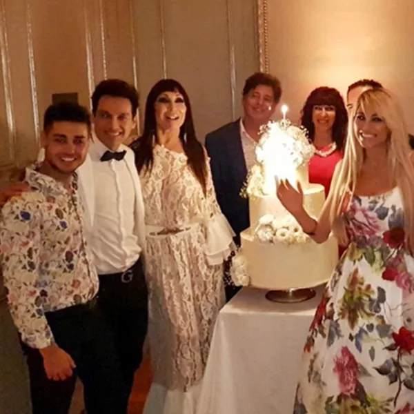Vicky Xipolitakis festejó su cumpleaños a lo grande y Moria la acompañó