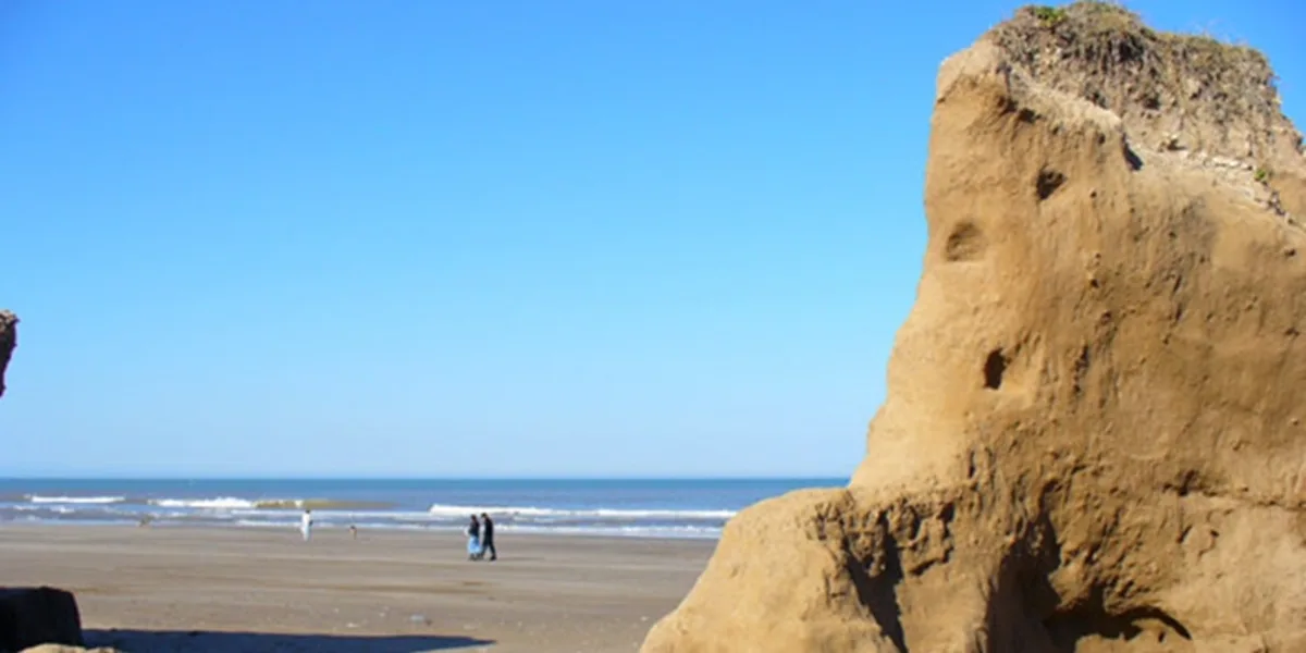 Una nena murió en Mar del Plata al caerse sobre ella un alud de tierra ...