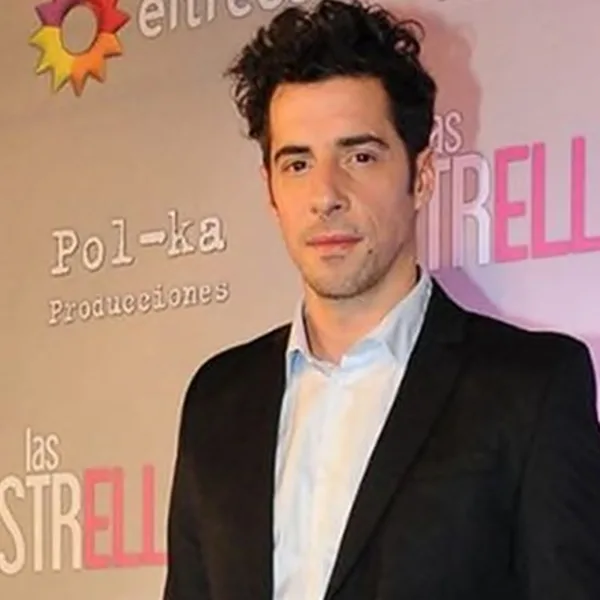 ¡Cuánto amor! Esteban Lamothe publicó la primera postal junto a su novia