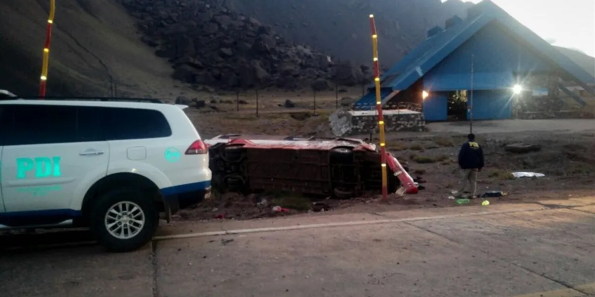 Accidente fatal en la ruta 7: Tres menores fallecidos y 25 heridos ...