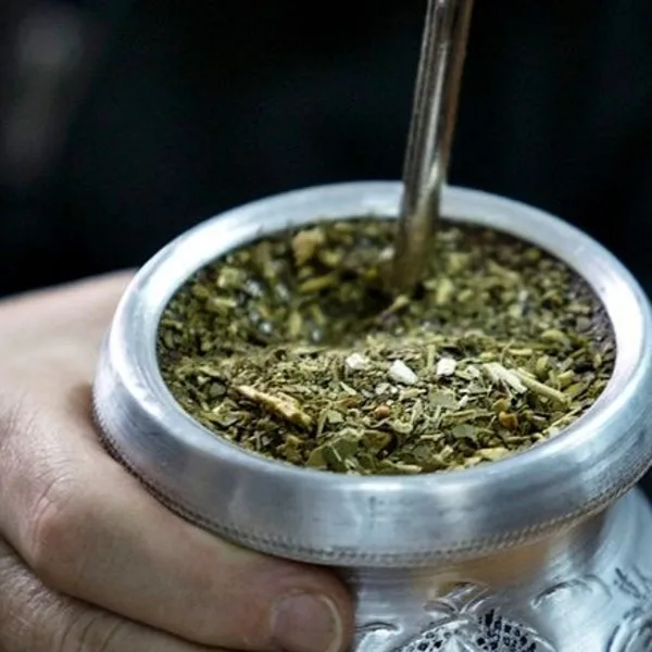 ¿Cuáles son los beneficios de la yerba mate?