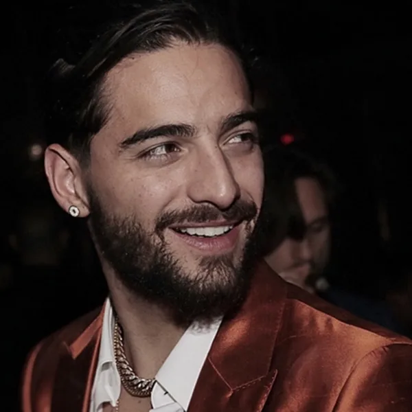 Los 5 looks más extravagantes que lució Maluma arriba del escenario