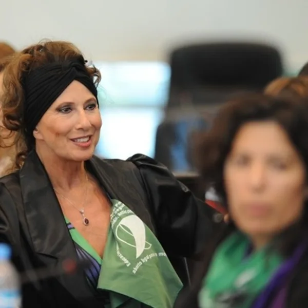 Luisa Kuliok: “No aprobar el proyecto es legalizar la clandestinidad y la trata”