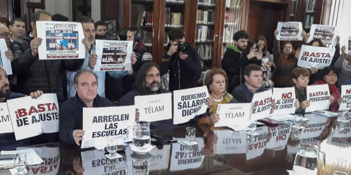 Las clases no arrancan: Los gremios anunciaron un paro de 72 horas ...