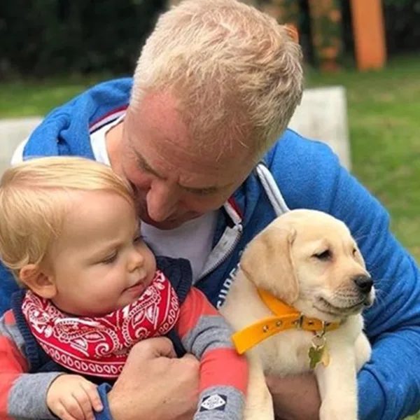 Hace un año Marley se convertía en padre: las emotivas fotos del nacimiento de Mirko