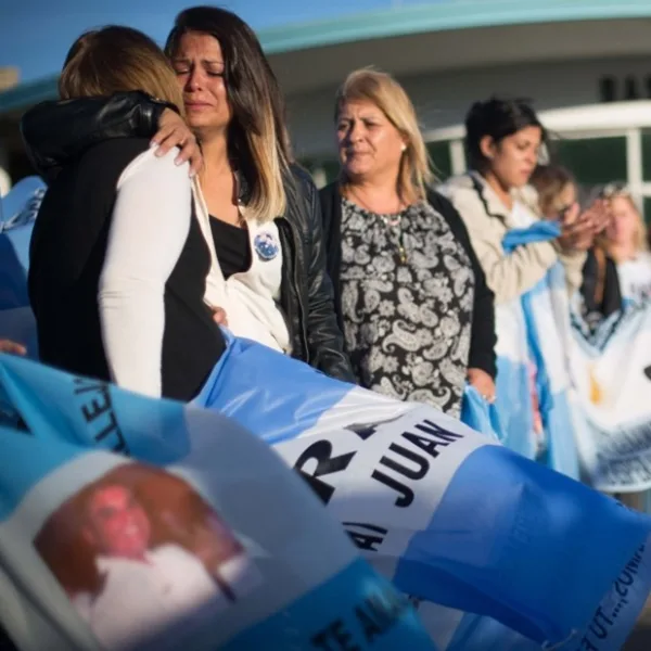 Vuelven a marchar los familiares de las víctimas del ARA San Juan