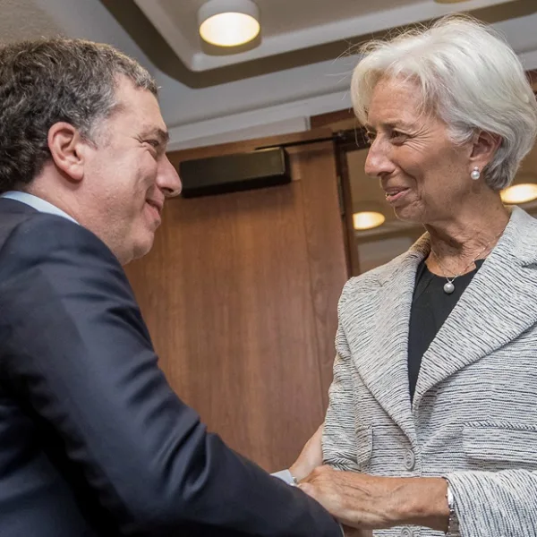 Una nueva misión del Fondo Monetario Internacional llega a la Argentina