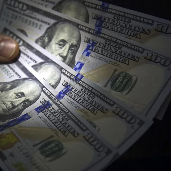 El dólar volvió a subir a pesar de la intervención del Central