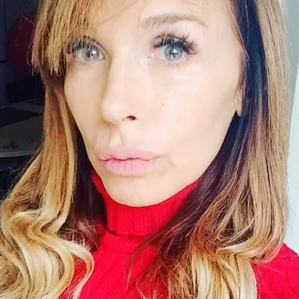 La cantante Daniela volvió a descompensarse y fue trasladada al hospital