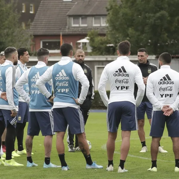 Lionel Scaloni confirmó el equipo de Argentina para enfrentar a Alemania