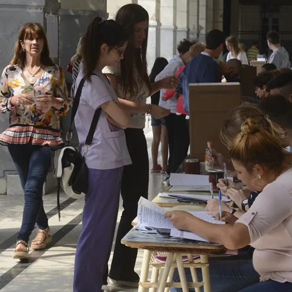 Votó el 80% del padrón y crece la expectativa por los resultados