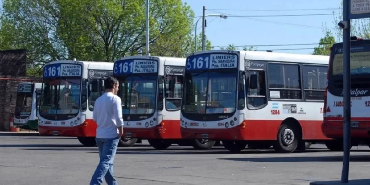 Sorpresivo paro de 20 líneas de colectivos de Capital y gran Buenos ...