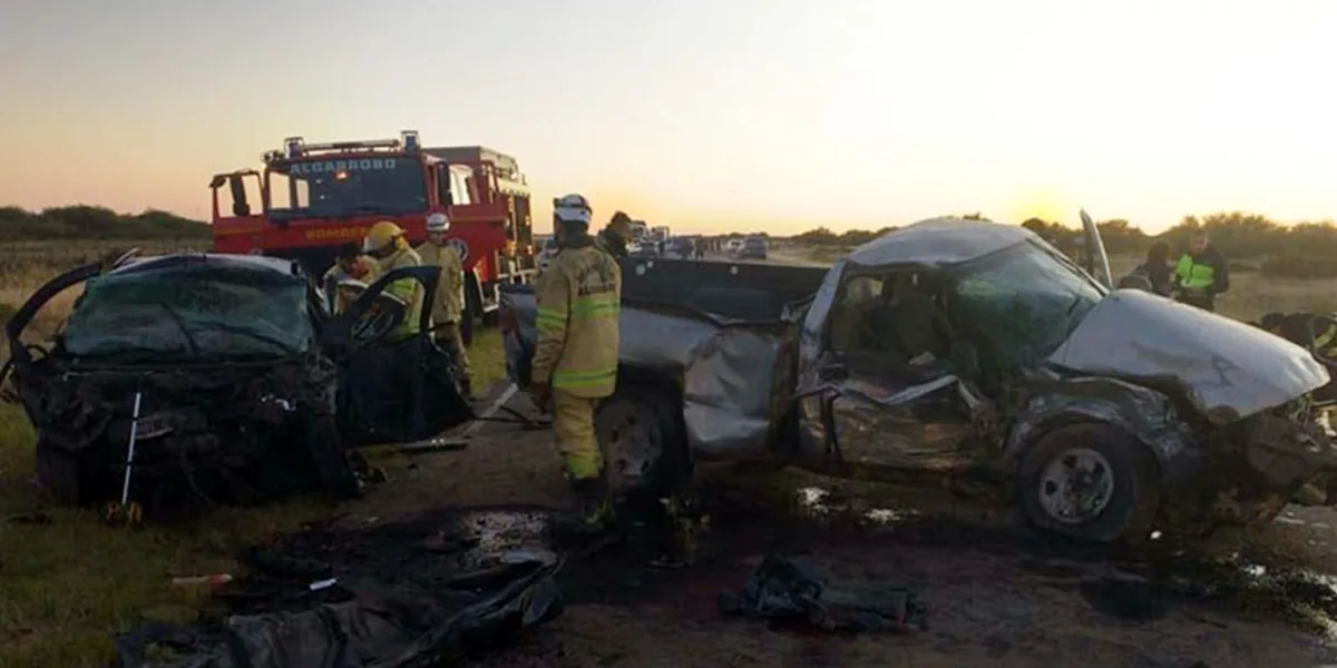 Tragedia en la Ruta 22: un triple choque provocó 7 muertes | Filo News