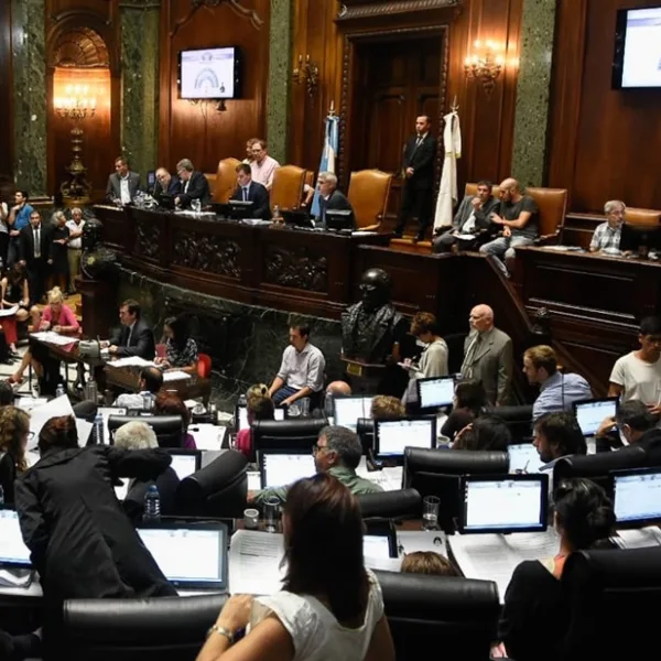 El segundo infectado por coronavirus es asesor de un diputado porteño