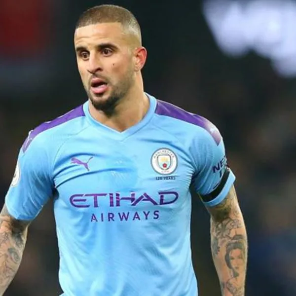 Un jugador del Manchester City rompió la cuarentena y armó una fiesta sexual