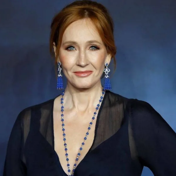 J.K Rowling tuvo los síntomas de coronavirus y contó su experiencia