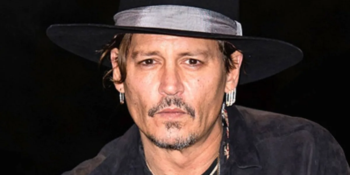 Johnny Depp se unió a Instagram y presentó un cover de "Isolation