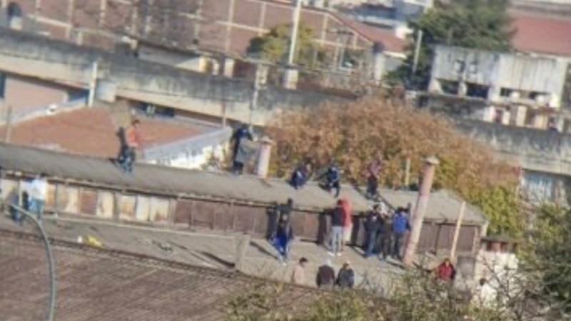 Jujuy: motín en el penal de Gorriti por supuestos casos de Covid-19 ...