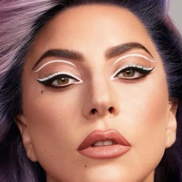 Tendencia: Lady Gaga y el delineado blanco que es furor