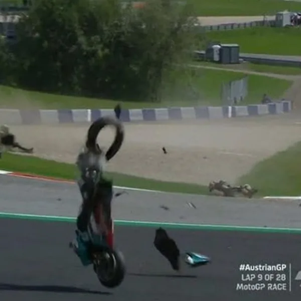 El impactante accidente que paralizó al MotoGP