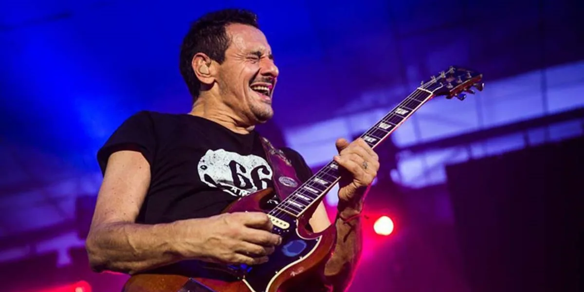 Hoy Cumple A os Ricardo Mollo Ex Guitarrista De Sumo Y L der De Hoy Cumple A os Ricardo Mollo Ex Guitarrista De Sumo Y L der De