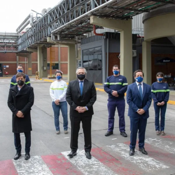 Alberto Fernández: "No se resuelve escondidos en patrulleros tocando sirena"