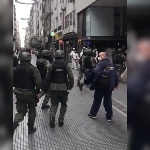 Microcentro: ¿A qué responde el operativo de Gendarmería en una cueva?