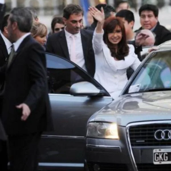 Subastaron el auto presidencial de Cristina Kircher sin éxito