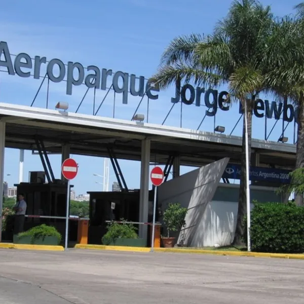 Aeroparque reabre el 15 de marzo y las aerolíneas ya venden pasajes