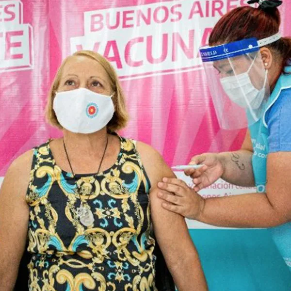 Comenzó la vacunación a mayores de 70 en la Provincia de Buenos Aires