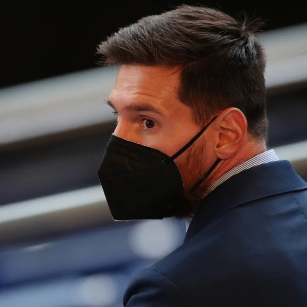 Abidal y el cruce con Messi en Barcelona: "Tuvimos una conversación fuerte"