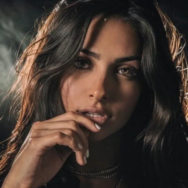¿Quién es Renata Notni? la compañera de Diego Boneta
