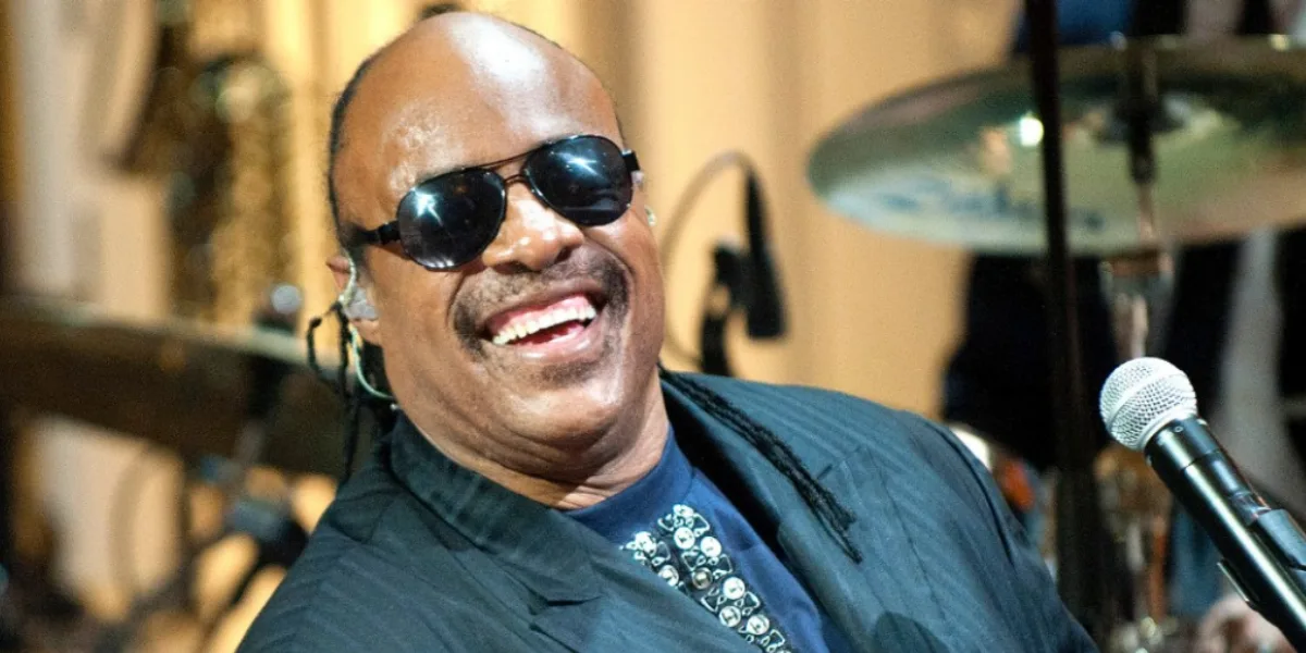 Stevie Wonder cumple años y te dejamos algunas curiosidades de este ...