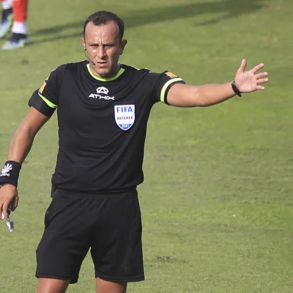 Darío Herrera será el árbitro de Boca-Racing tras el positivo de Echenique