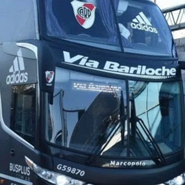 Falleció el chofer del micro que trasladó a River tras su vuelta de Colombia