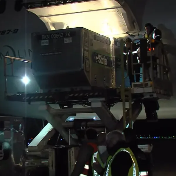 Llegaron 2.148.600 vacunas de AstraZeneca y Argentina superó las 17 millones de dosis recibidas desde el inicio de la pandemia