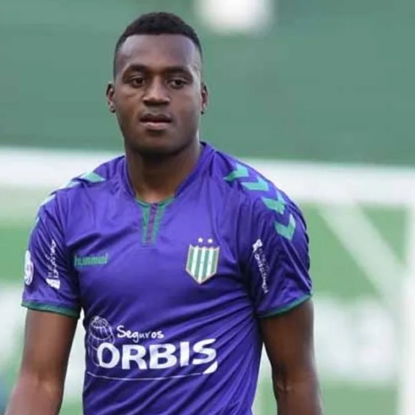 Arboleda se despide de Banfield