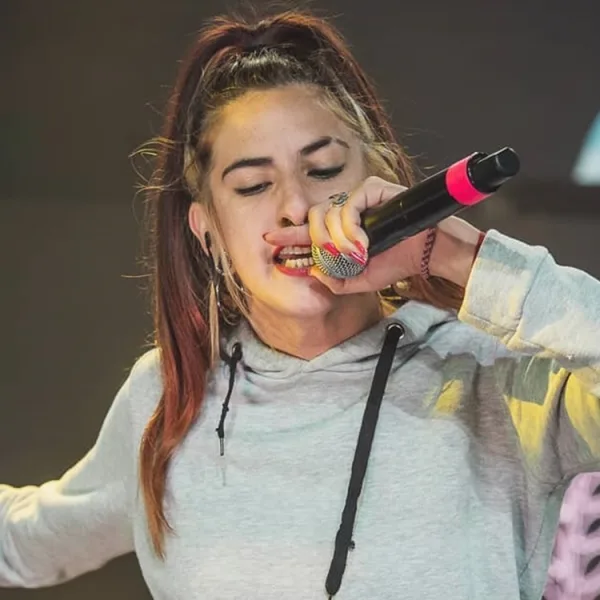 Brasita estrenó canal de YouTube con su tema "EyEu: Allí/Allá"